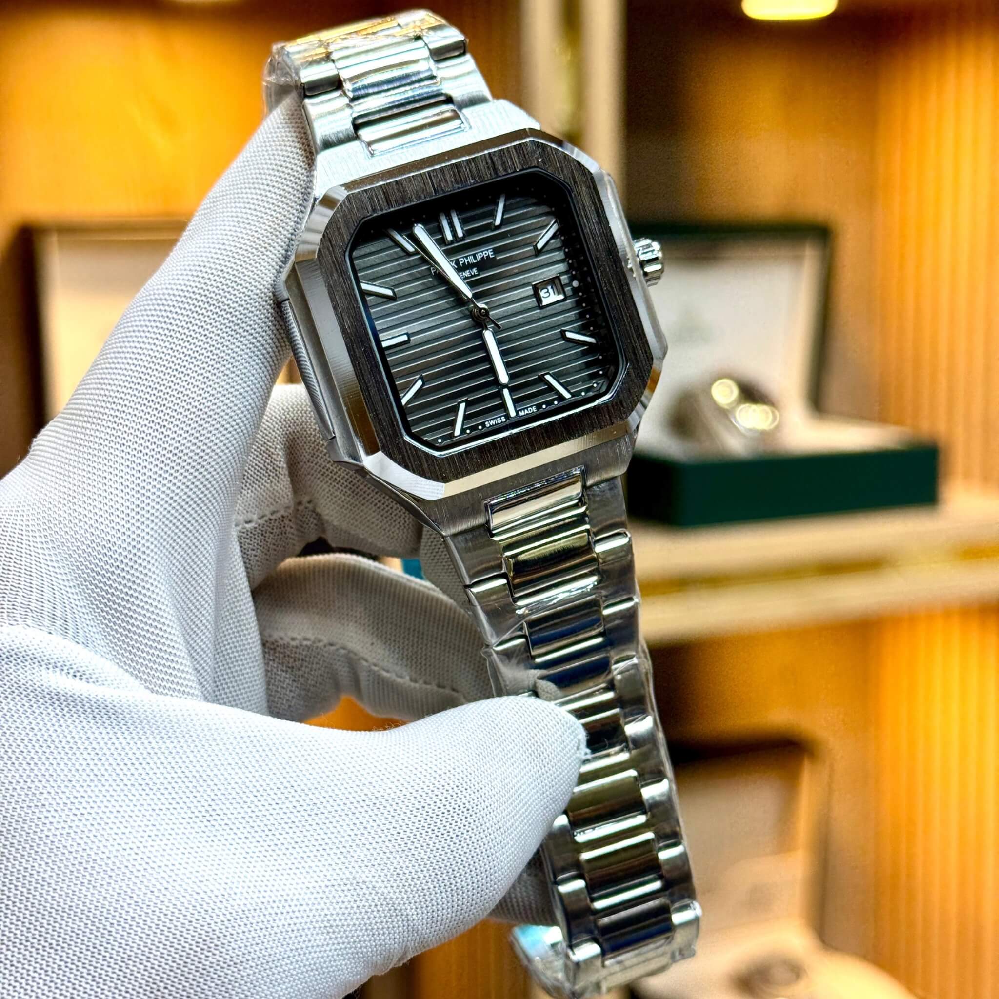 Patek Philippe | Luxury Square Dial Wristwatch | Smooth Bracelet SamFlixx